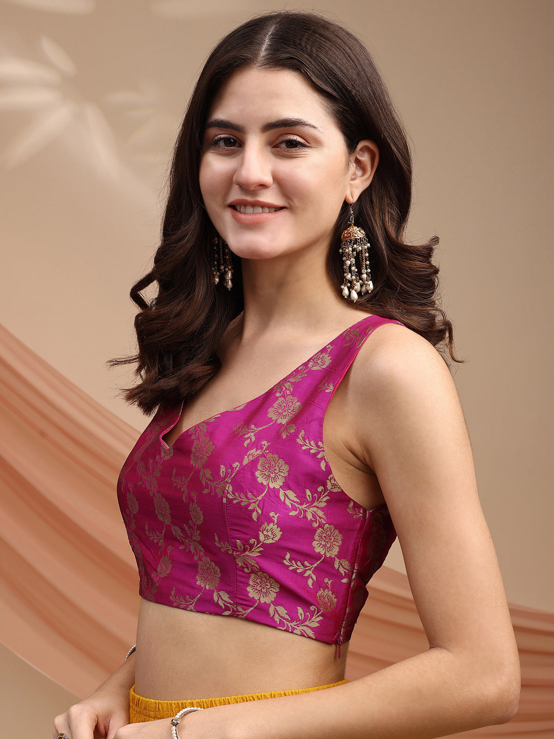 Pink colour brocade sleeveless blouse