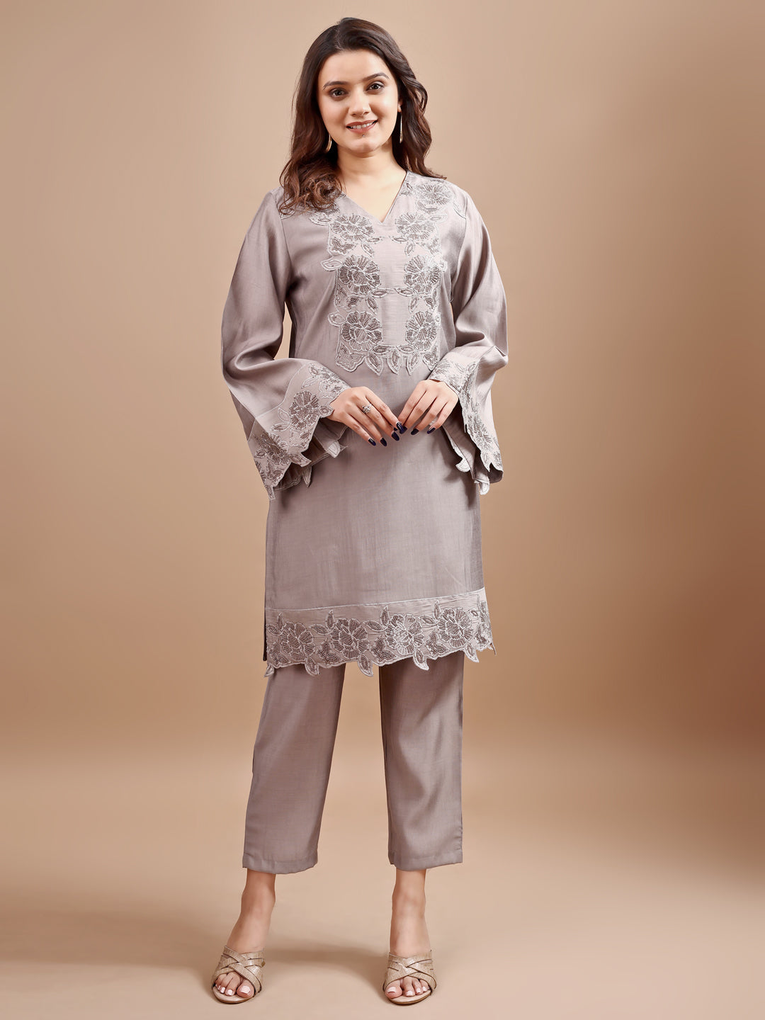 Grey Colour Silk Blend Tonal Seuiqnns Embroidey Work Tunic With Trouser Set