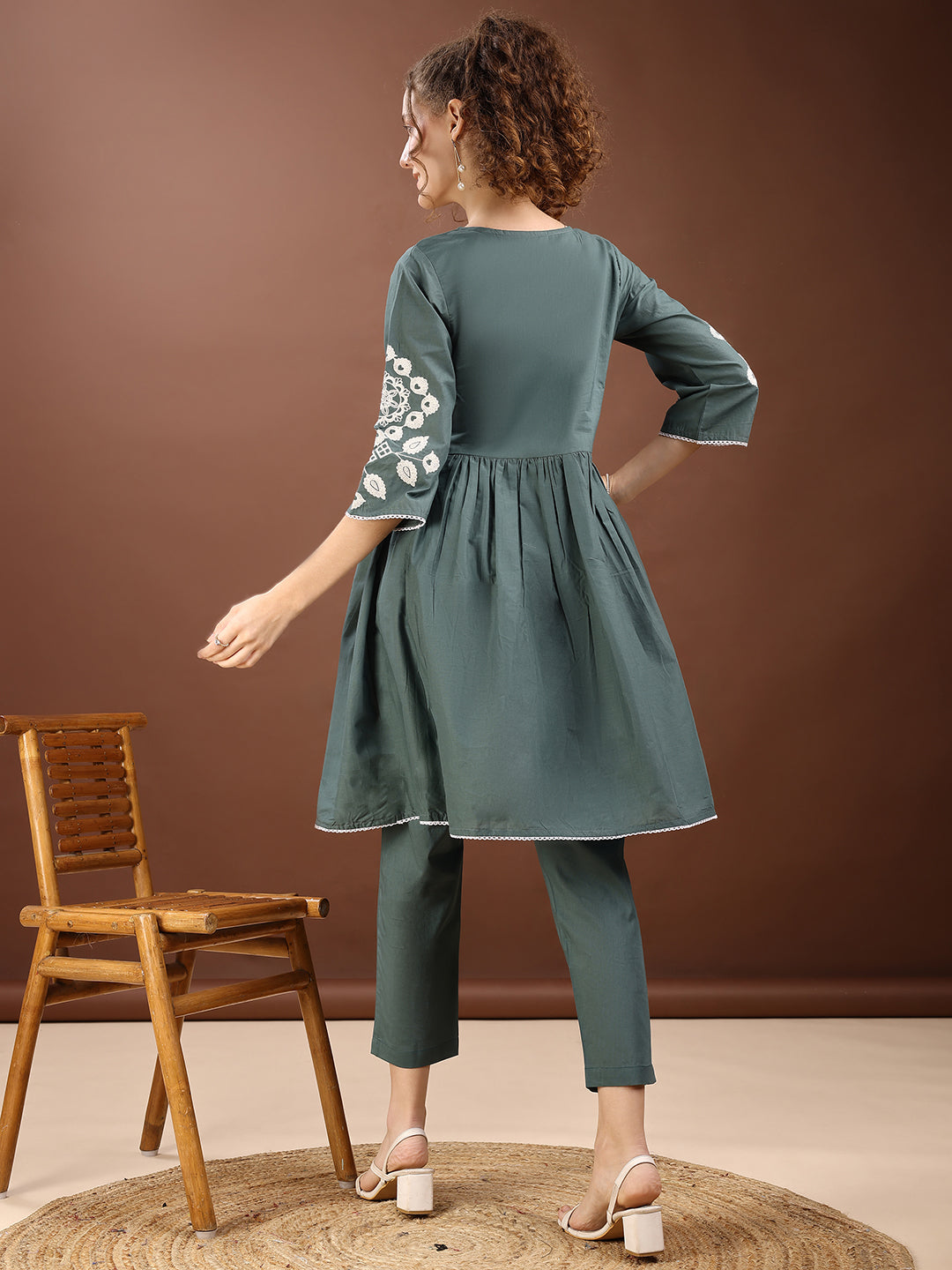Green Colored Thread Embroidered Cotton V-Neck Alia Cut Co-ords Set
