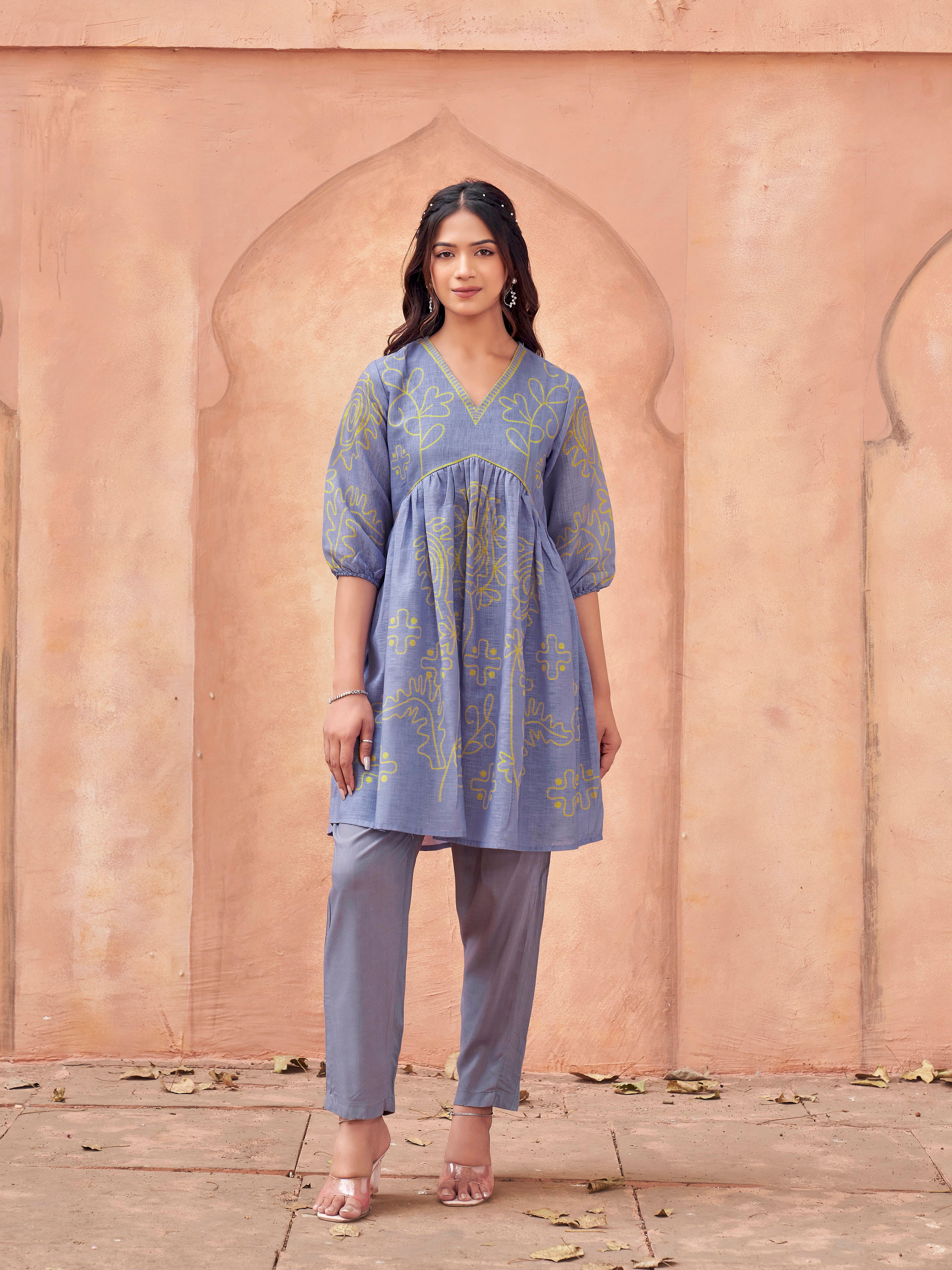 Lavnder color cotton blend printed with alia cut  tunic & trouser co-ord set