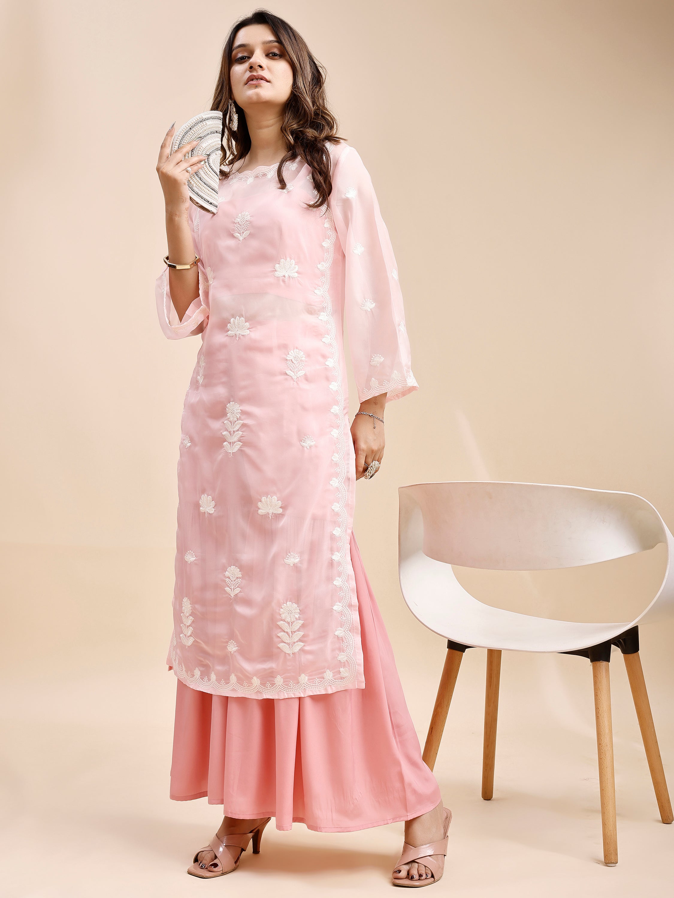 Tikhi Imli Pink color silk blend with thread work embroidered three pcs Co-ord Set