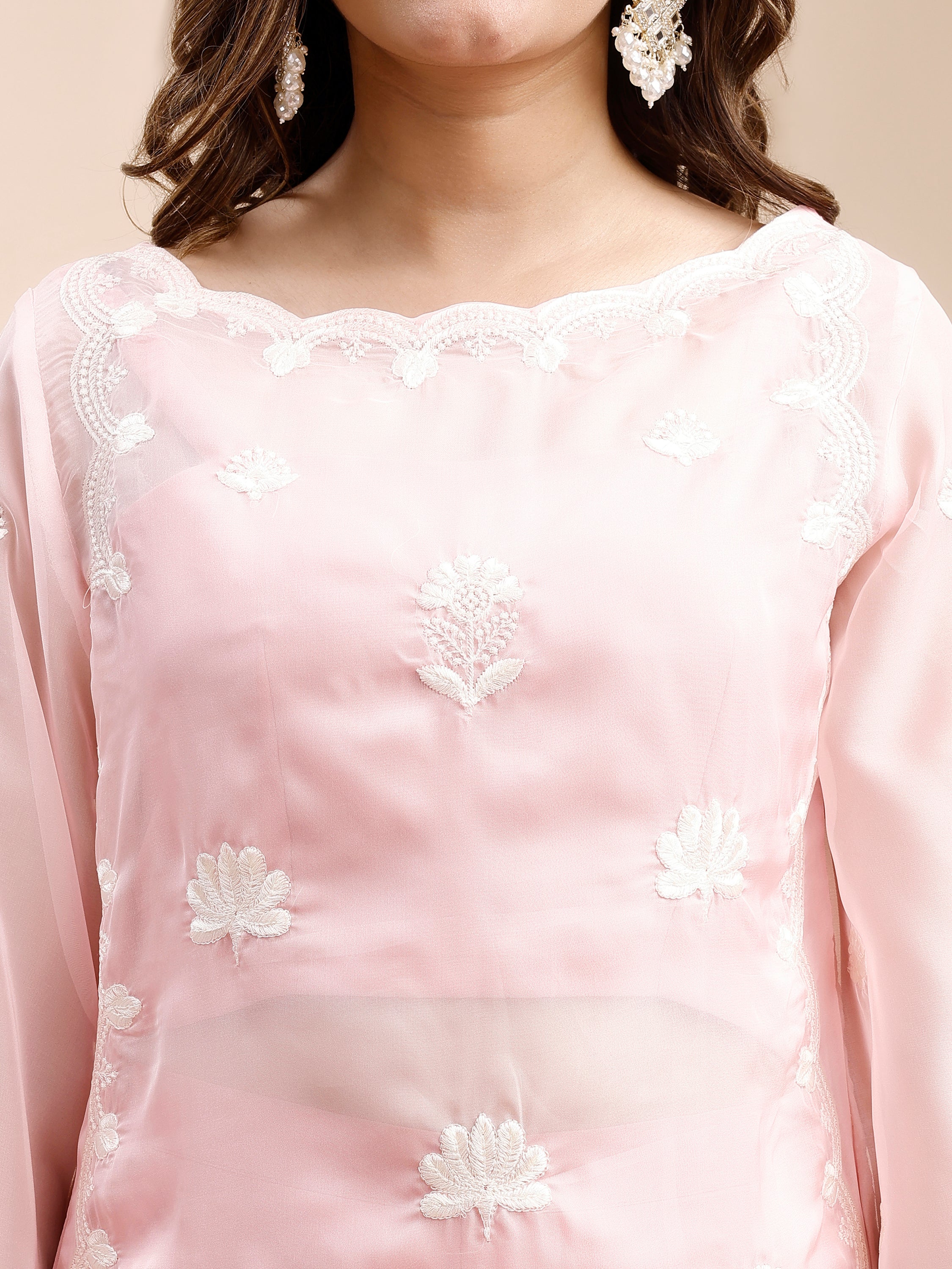 Tikhi Imli Pink color silk blend with thread work embroidered three pcs Co-ord Set