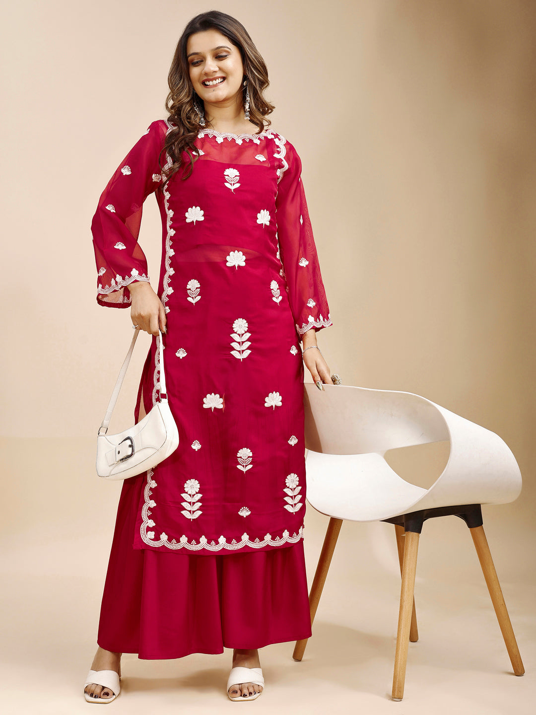 Tikhi Imli Magenta color silk blend with thread work embroidered three pcs Co-ord Set