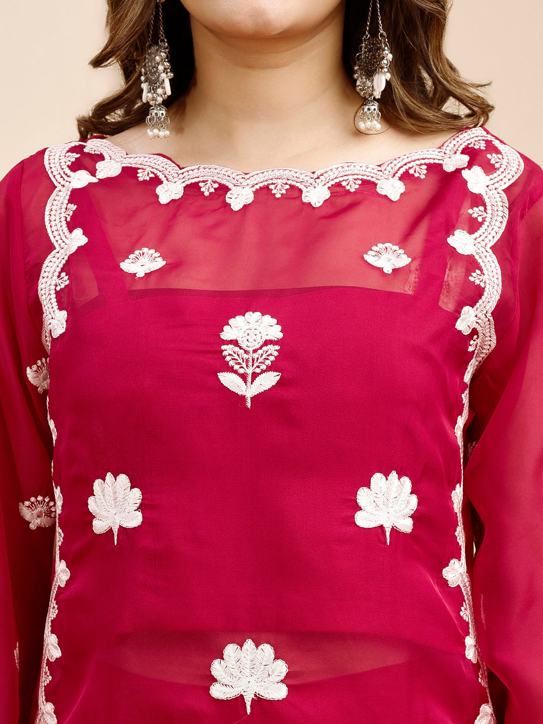 Tikhi Imli Magenta color silk blend with thread work embroidered three pcs Co-ord Set