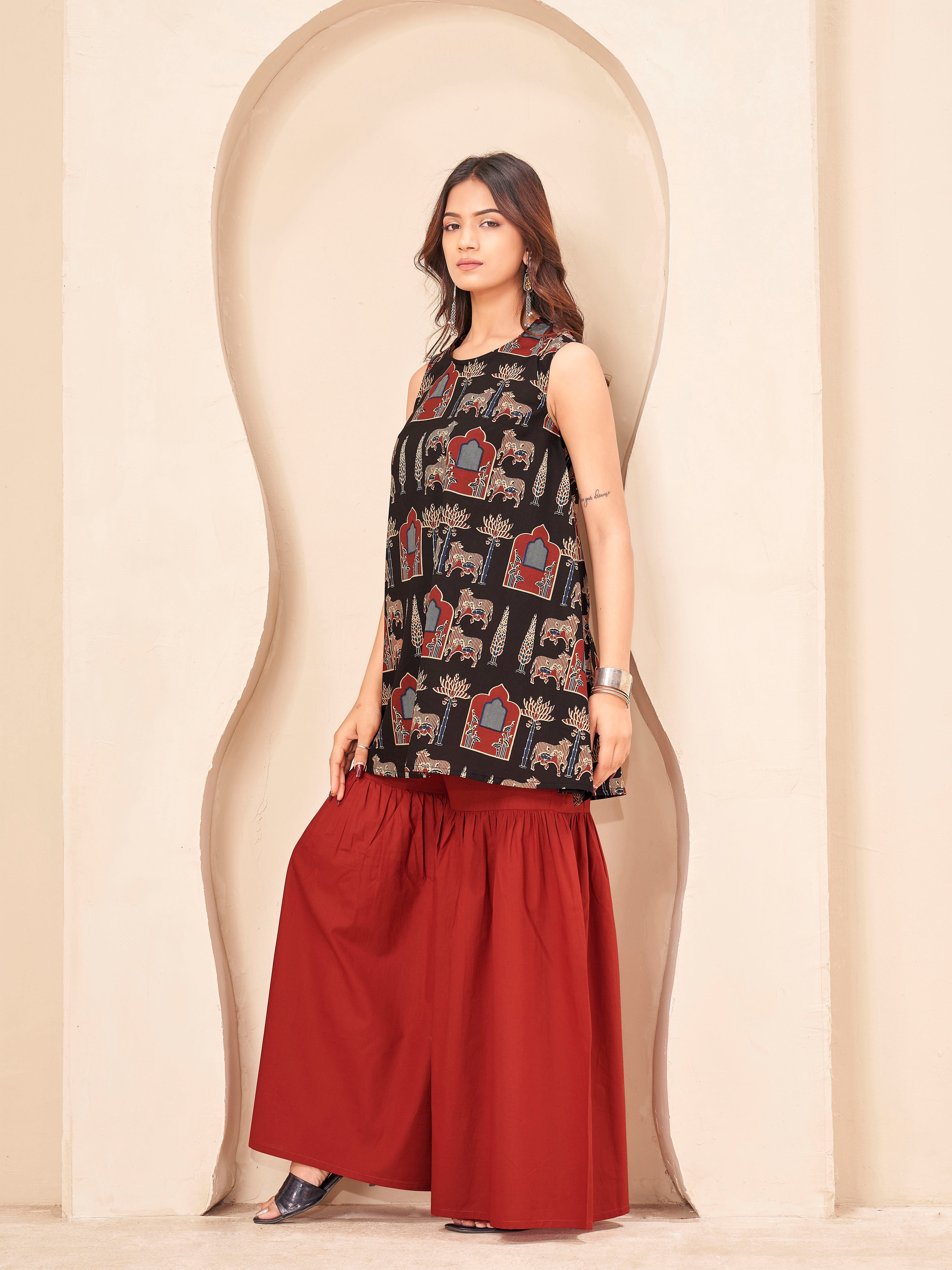 Black color pure cotton animal motif printed a-line tunic & solid sarara cordset