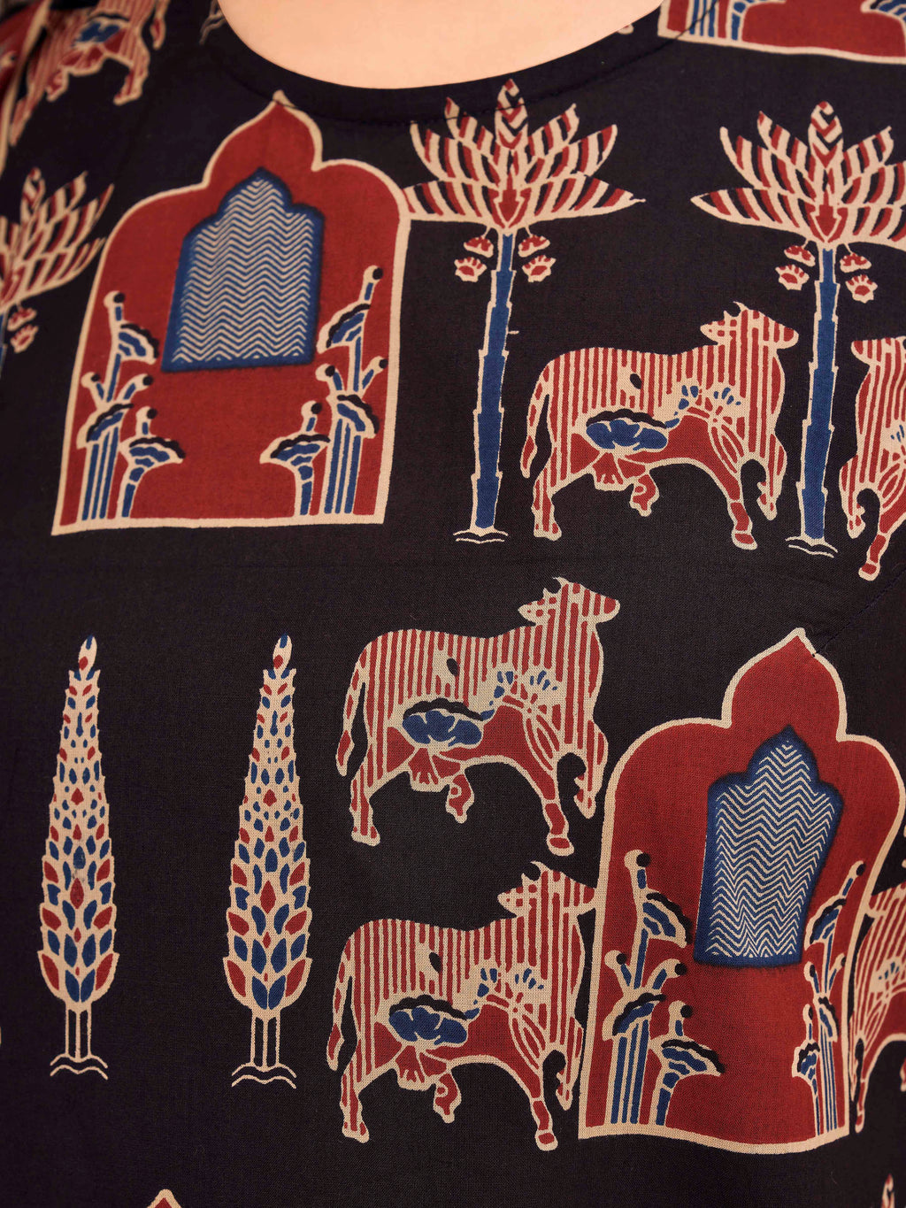 Black color pure cotton animal motif printed a-line tunic & solid sarara cordset