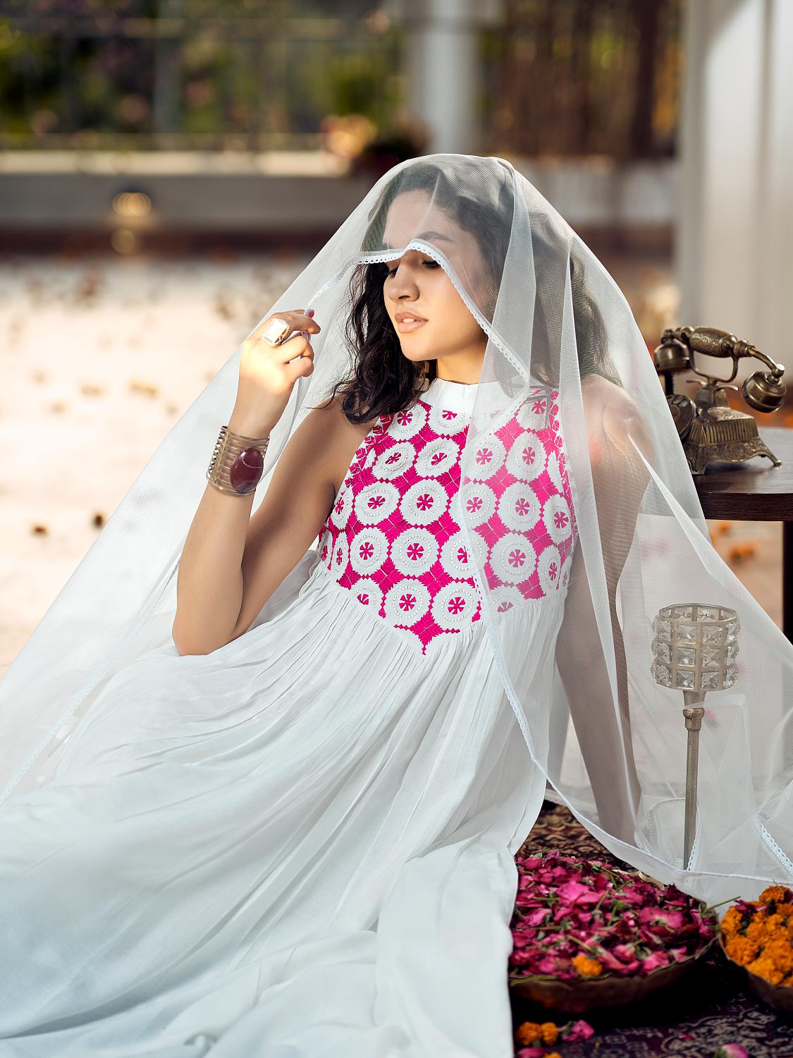 White Halter Neck Gathered Rayon Kurta Set With Yoke Embroidery