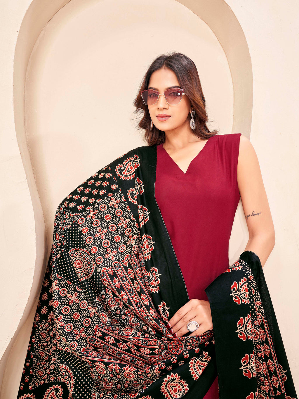 Maroon color rayon with solid back dori kurta & farsi bottom with printed dupatta set