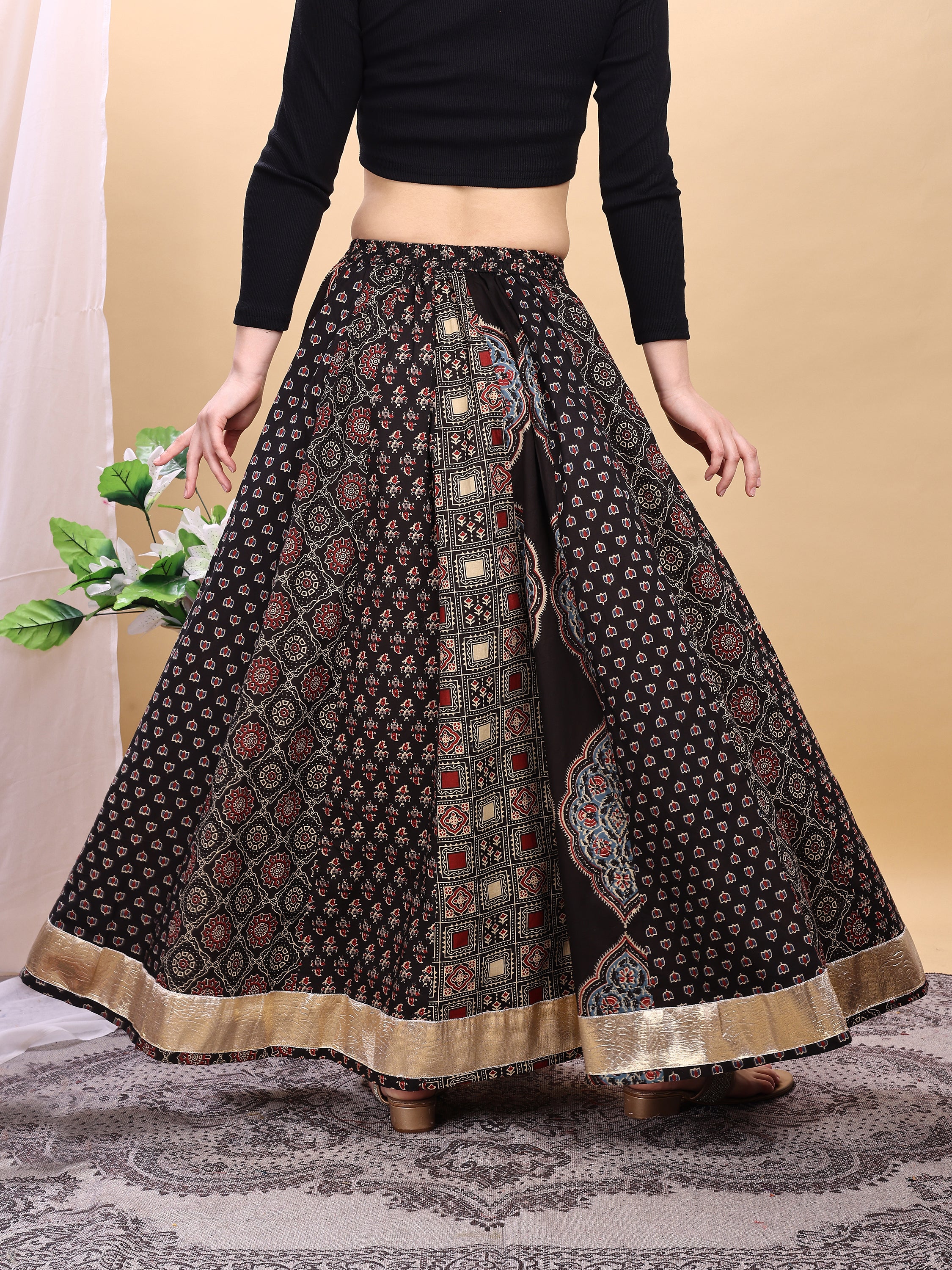 Black color cotton printed kali skirt