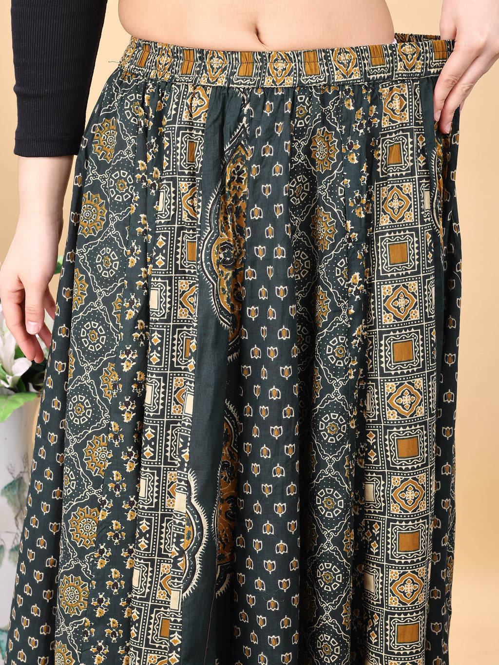 Green color cotton printed kali skirt