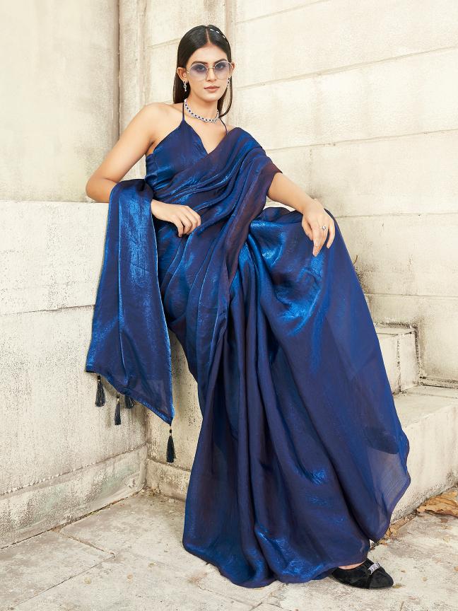 Two-way two-tone purple and blue colored  jimmychoo saree with tassels on pallu