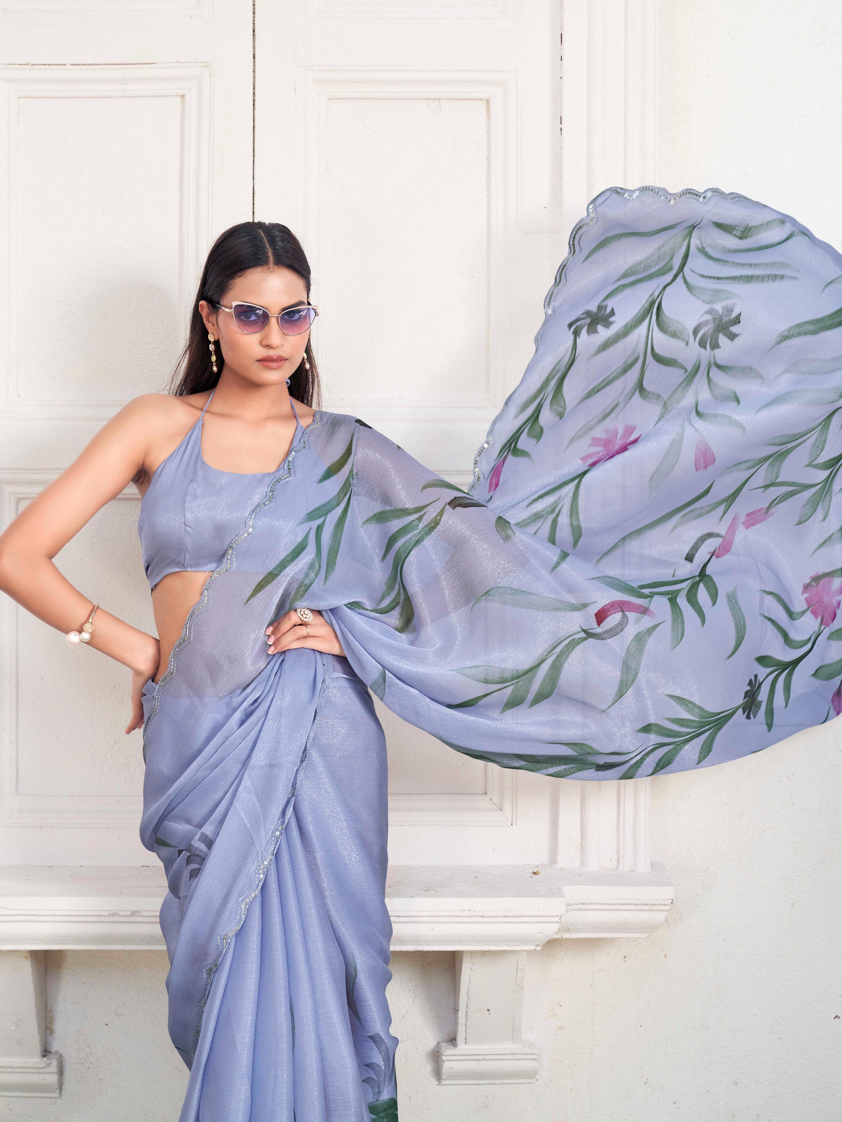 Light grey Colored Polyester Saree with Hand Print and Scalloped Border with Unstitched Blouse