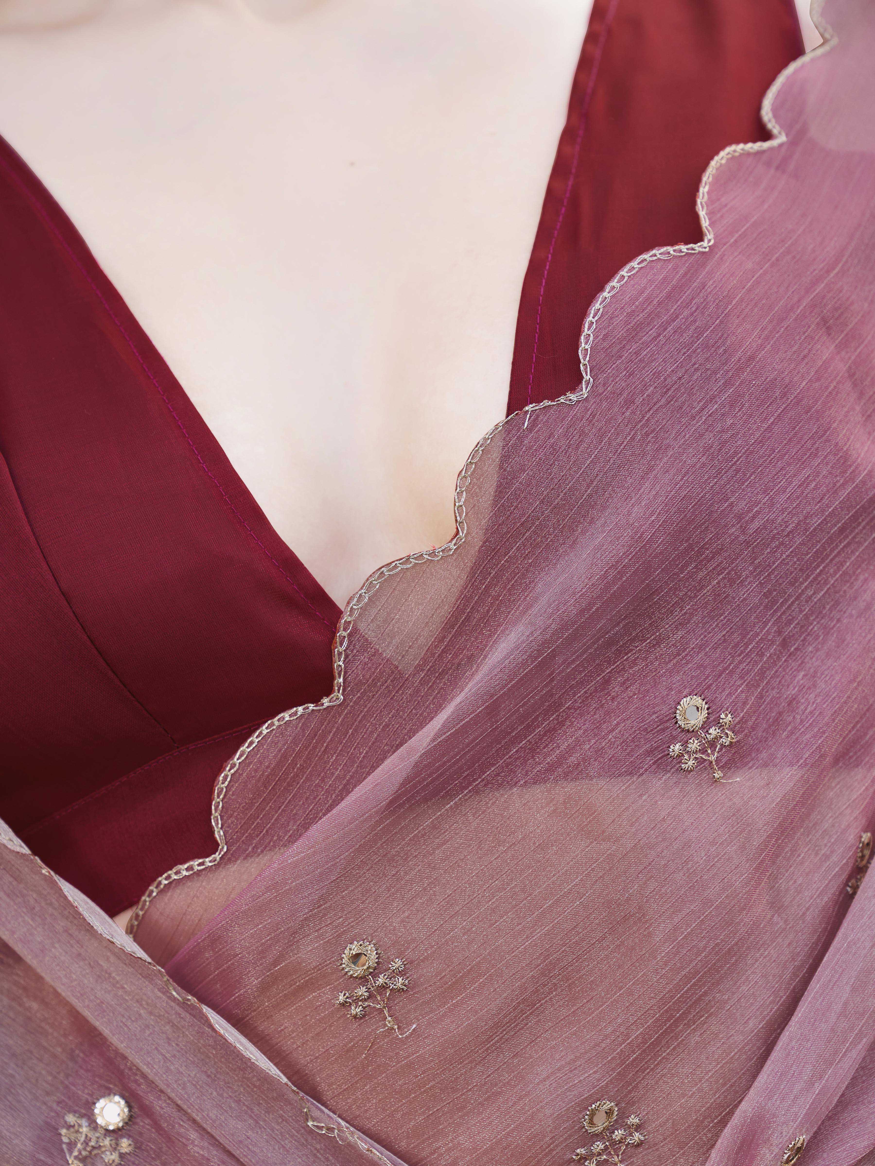 Kalpavruksha Pink Hand Embroidery Applique Saree