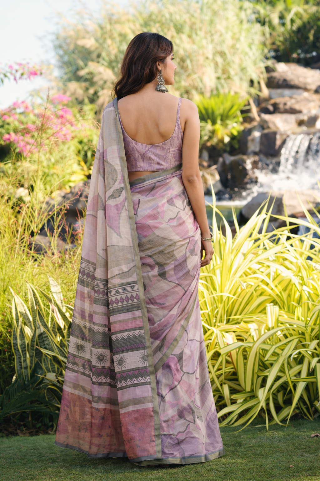 Ready to wear abstract print polycotton shimmer saree