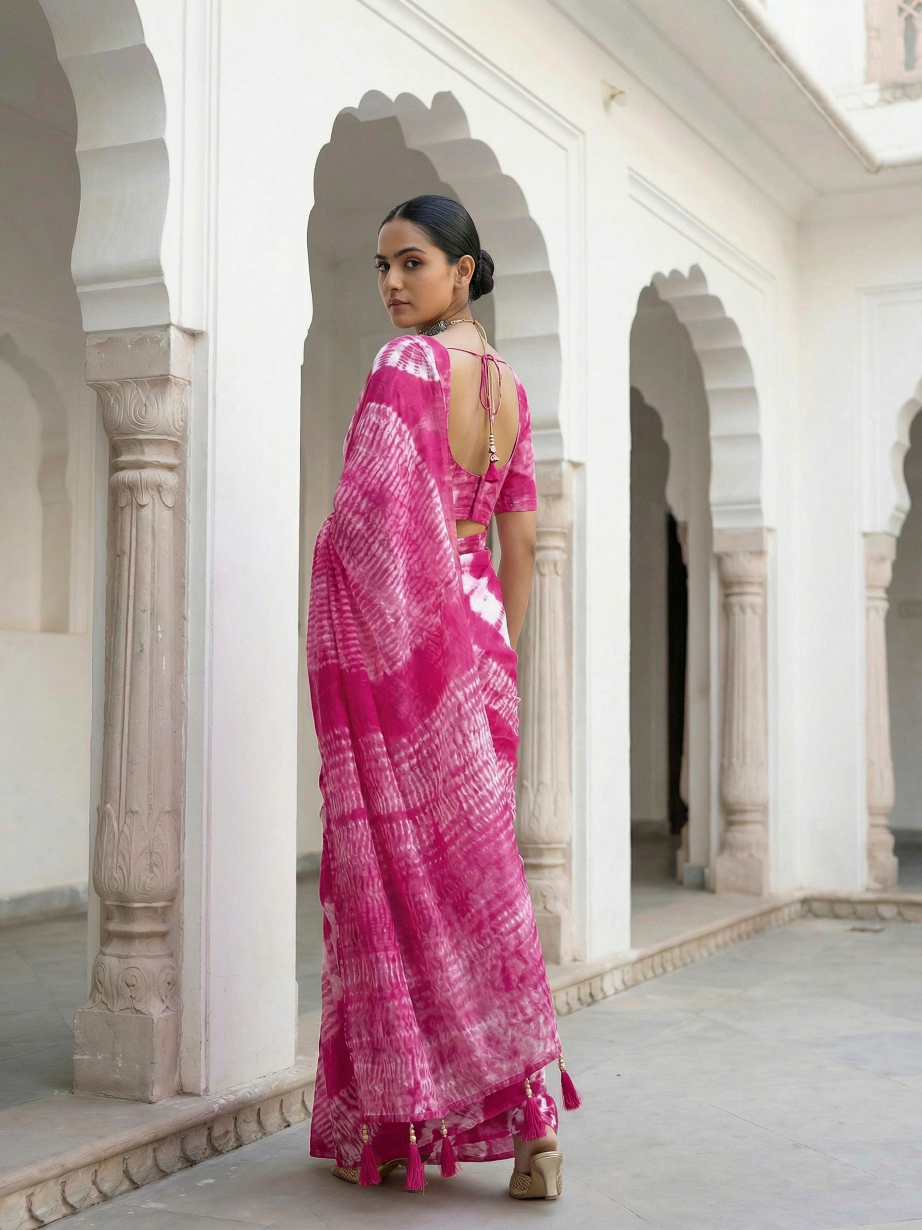 Easy to wear pink colored shibori print pure jaipuri cotton saree
